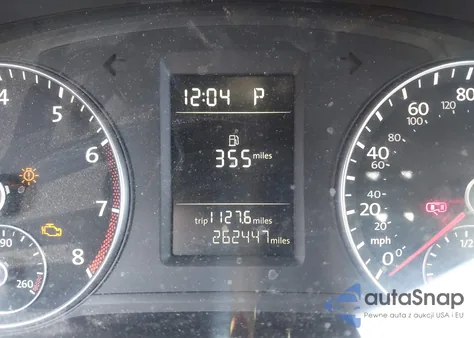 2013 Volkswagen Passat 2.5L S z USA, uszkodzony, nr VIN 1VWAP7A35DC073786